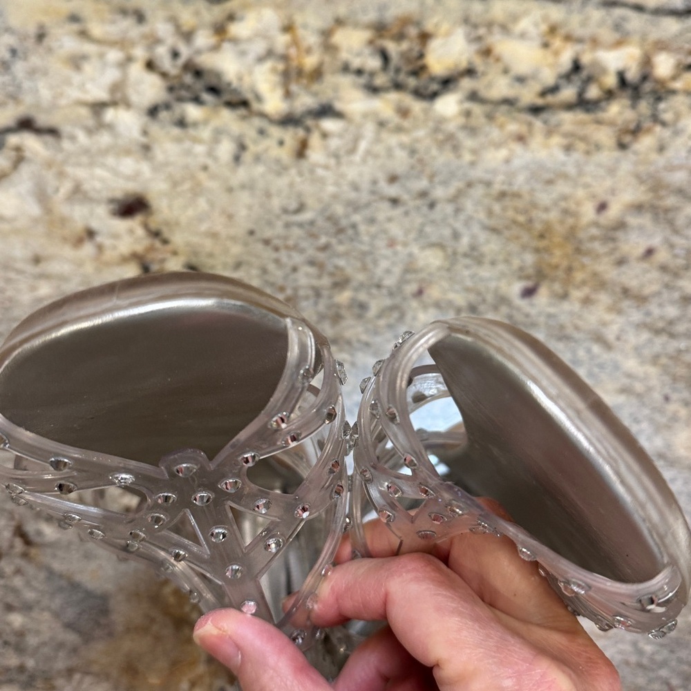 Stuart Weitzman Elegant Jelly Silver Women's Sandals with rhinestones. Worn once - Picture 8 of 8